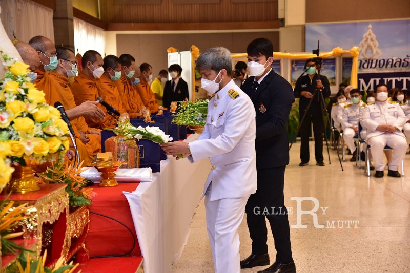 20211013 laying-a-wreath-104.JPG